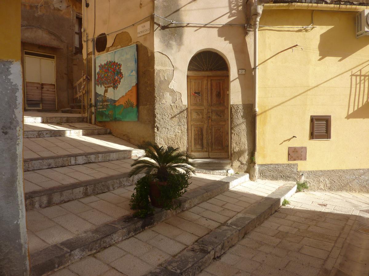 Duomo Rent Room & Flat Agrigento Buitenkant foto